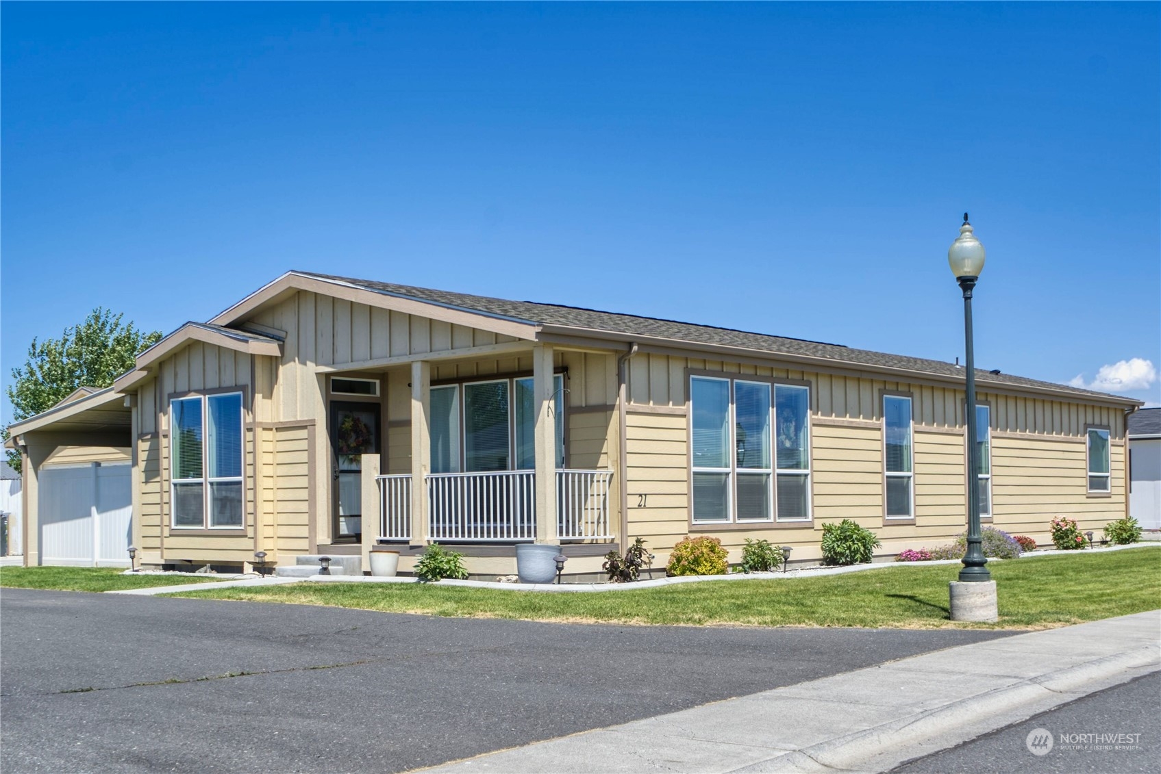 Details for 1701 Burr Avenue 21, Moses Lake, WA 98837