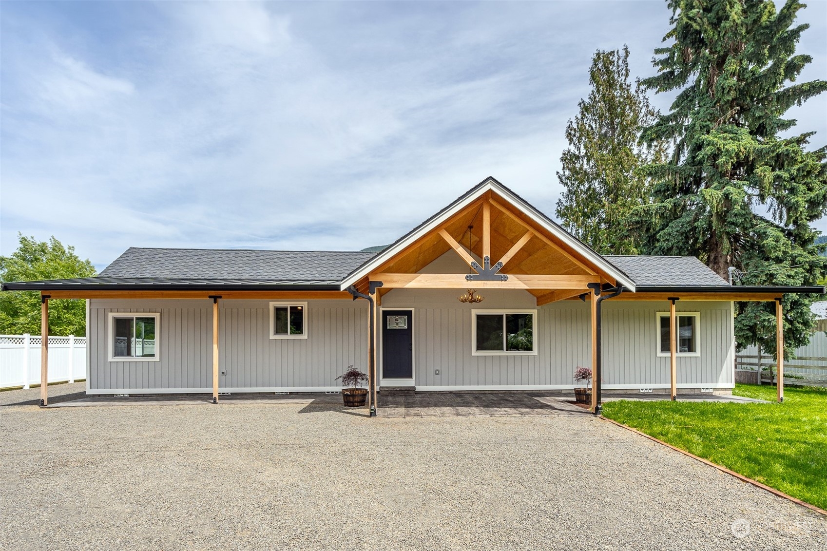 Details for 129 Haynes Avenue, Packwood, WA 98361