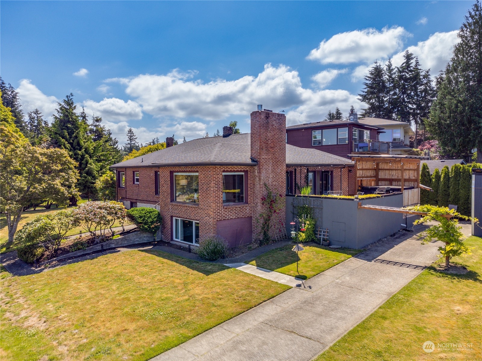 Details for 422 Crown Drive, Everett, WA 98203