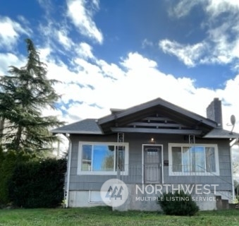 112 4th Avenue Sw