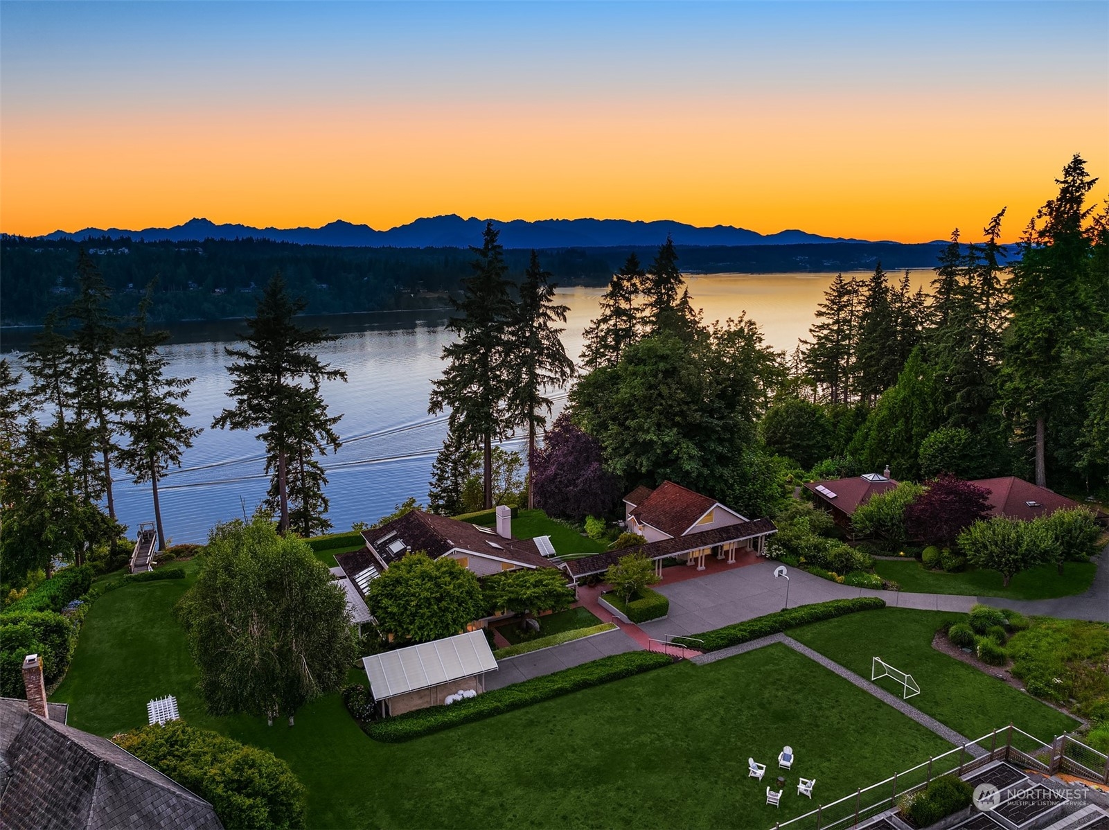 Details for 7761 Hansen Road Ne, Bainbridge Island, WA 98110