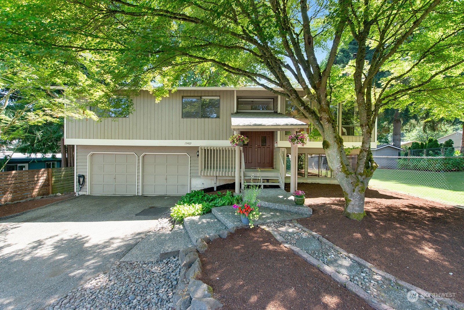 Details for 19409 58th Avenue Ne, Kenmore, WA 98028