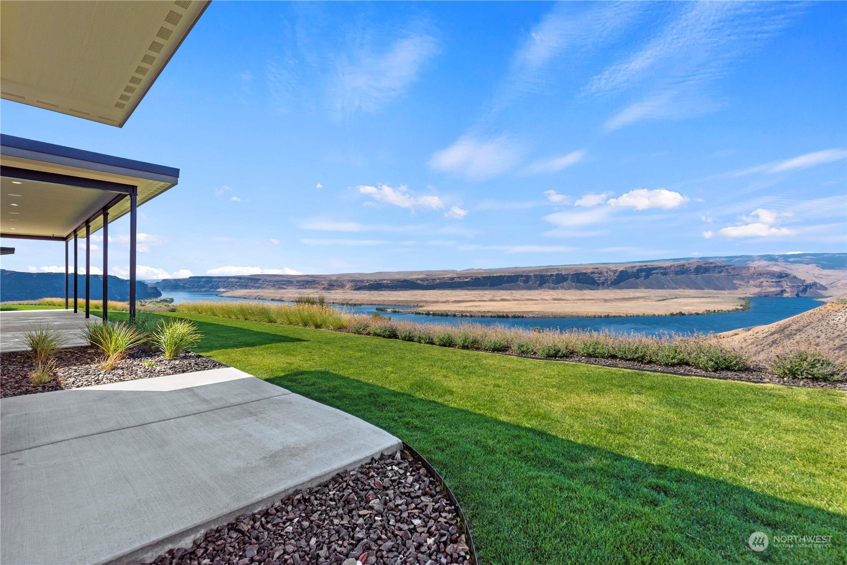 Details for 9665 Ridgeview Drive Nw, Quincy, WA 98848