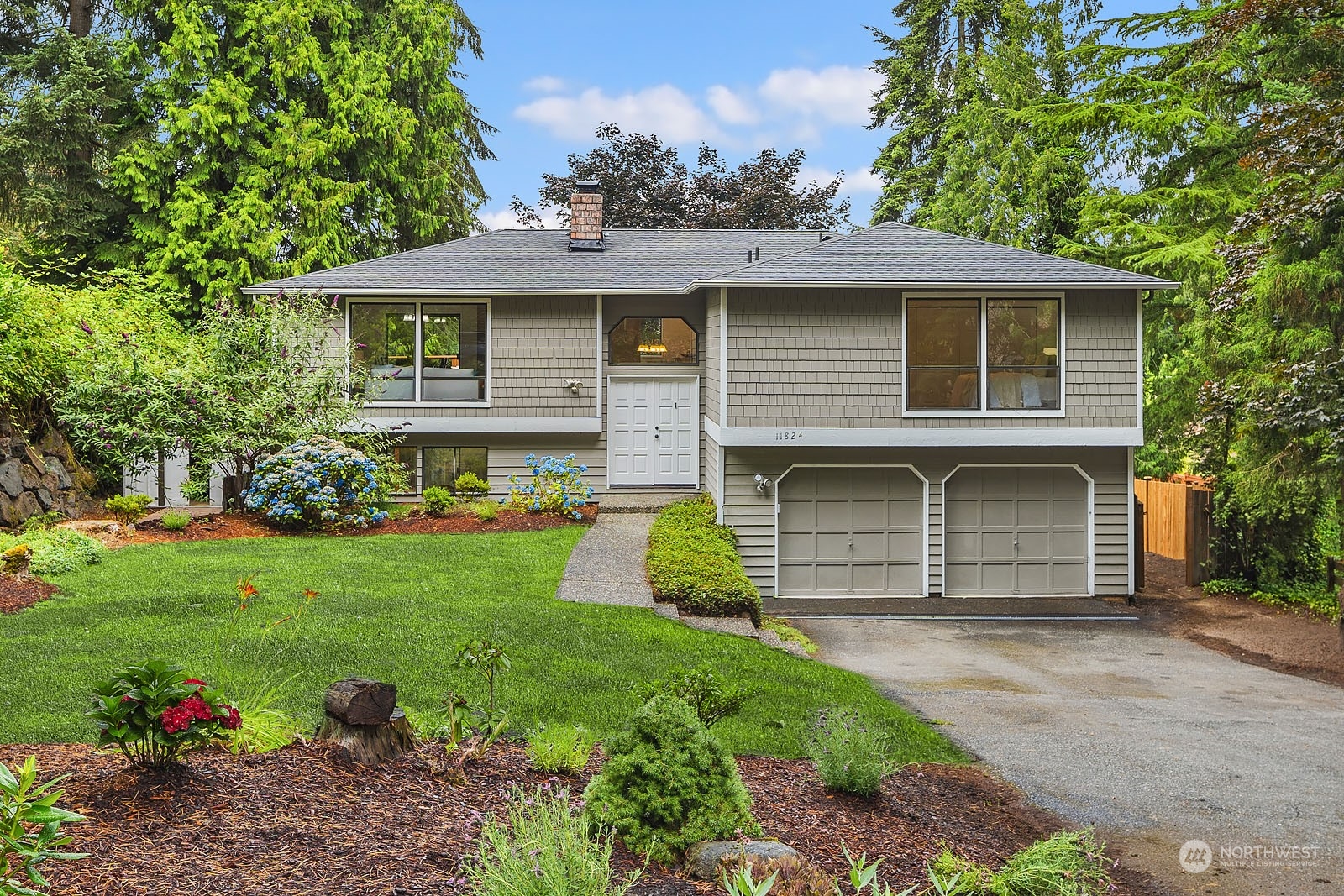 Details for 11824 103rd Place, Kirkland, WA 98033