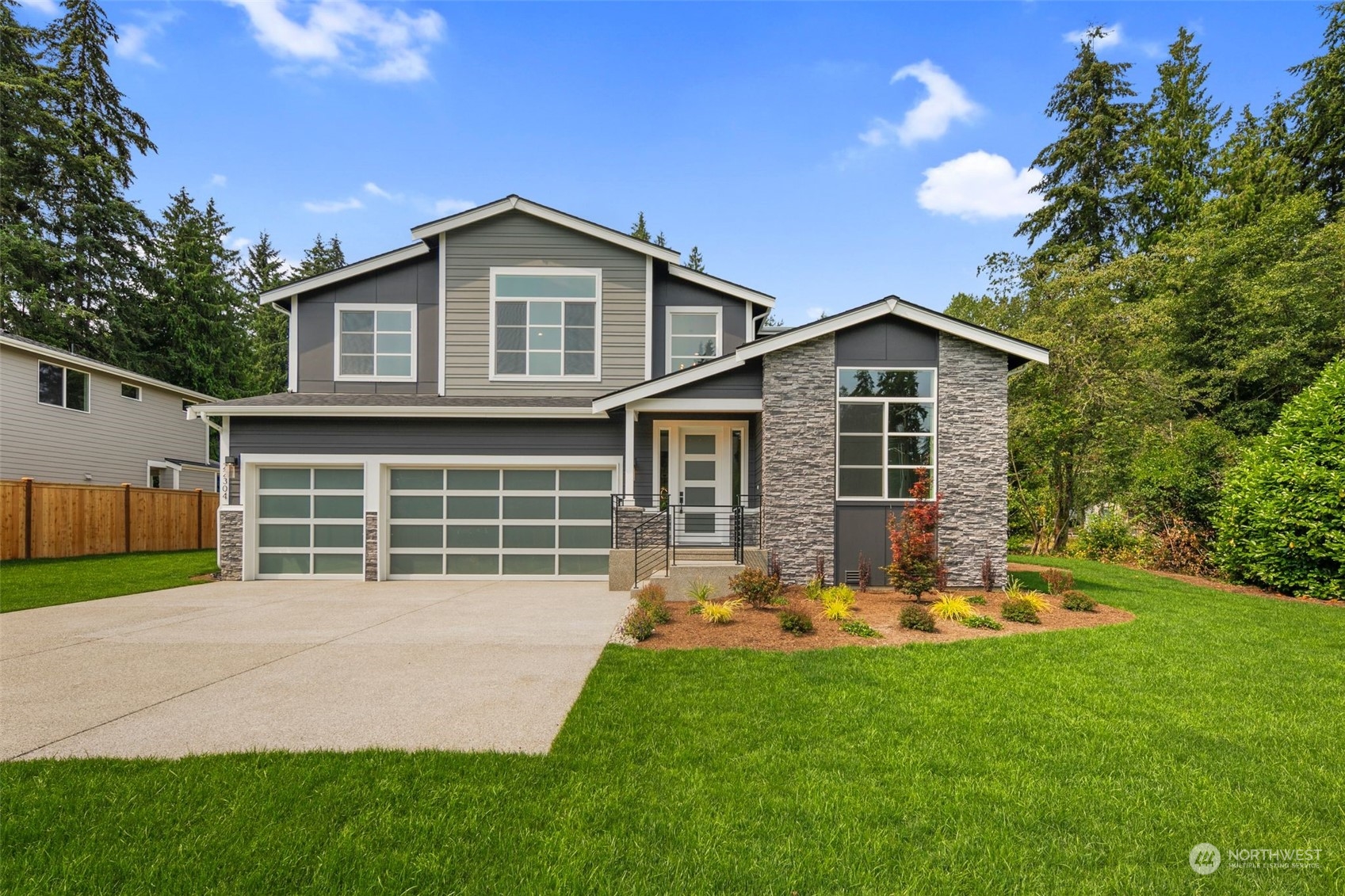 Details for 22304 Locust Way, Brier, WA 98036