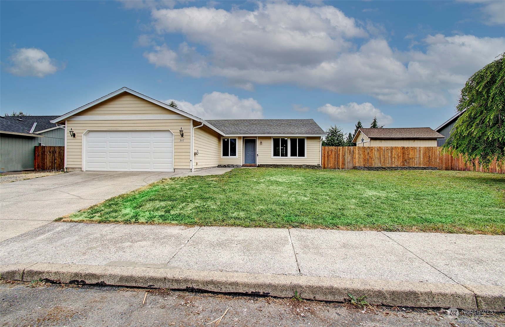 Details for 307 Valley Street, Yacolt, WA 98675