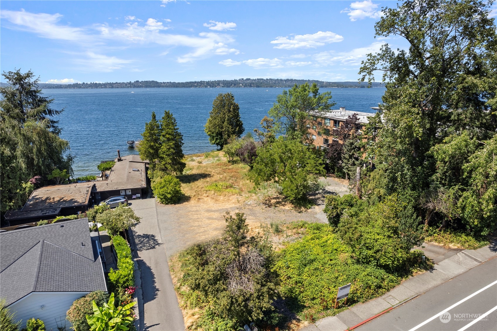 Image 8 of 28 For 6211 Lake Washington Boulevard Ne