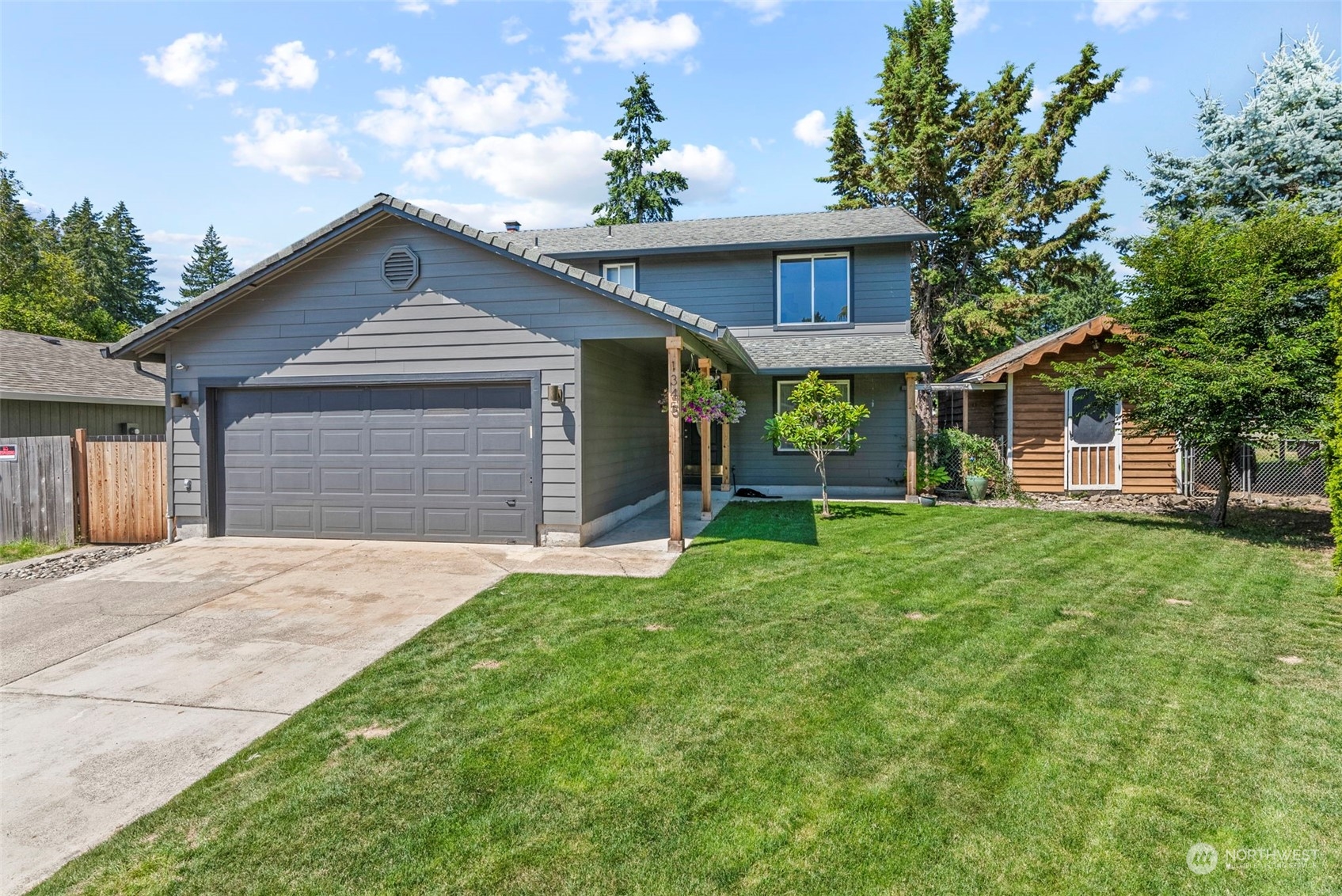 Details for 1345 1st Circle, La Center, WA 98629