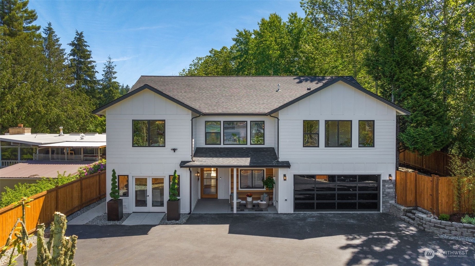 436 Lake Sammamish Parkway Se