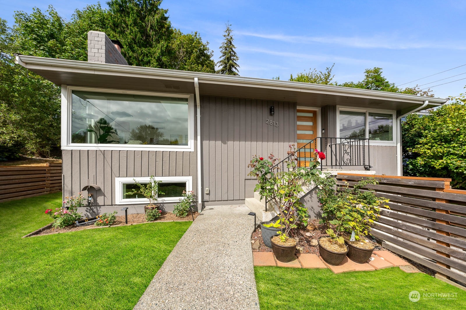 Details for 2813 Harris Place S, Seattle, WA 98144