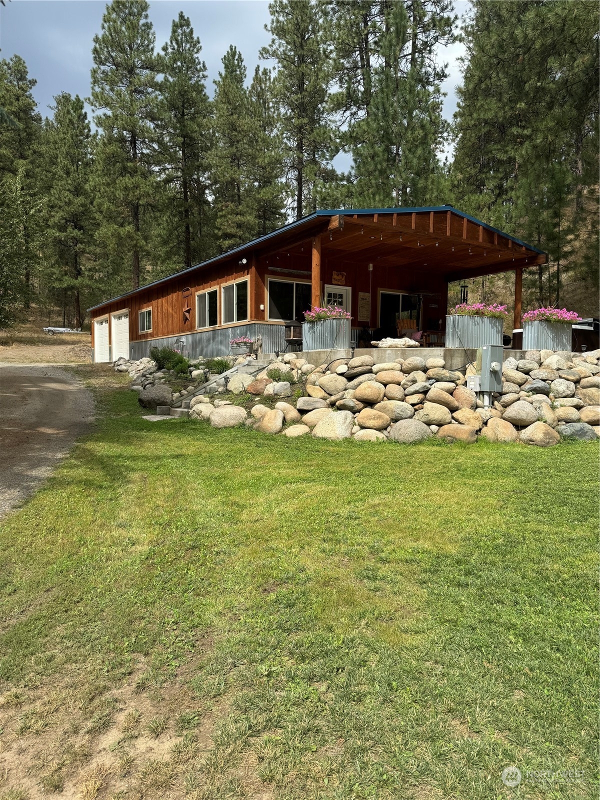 Details for 156 Fork Road, Conconully, WA 98819