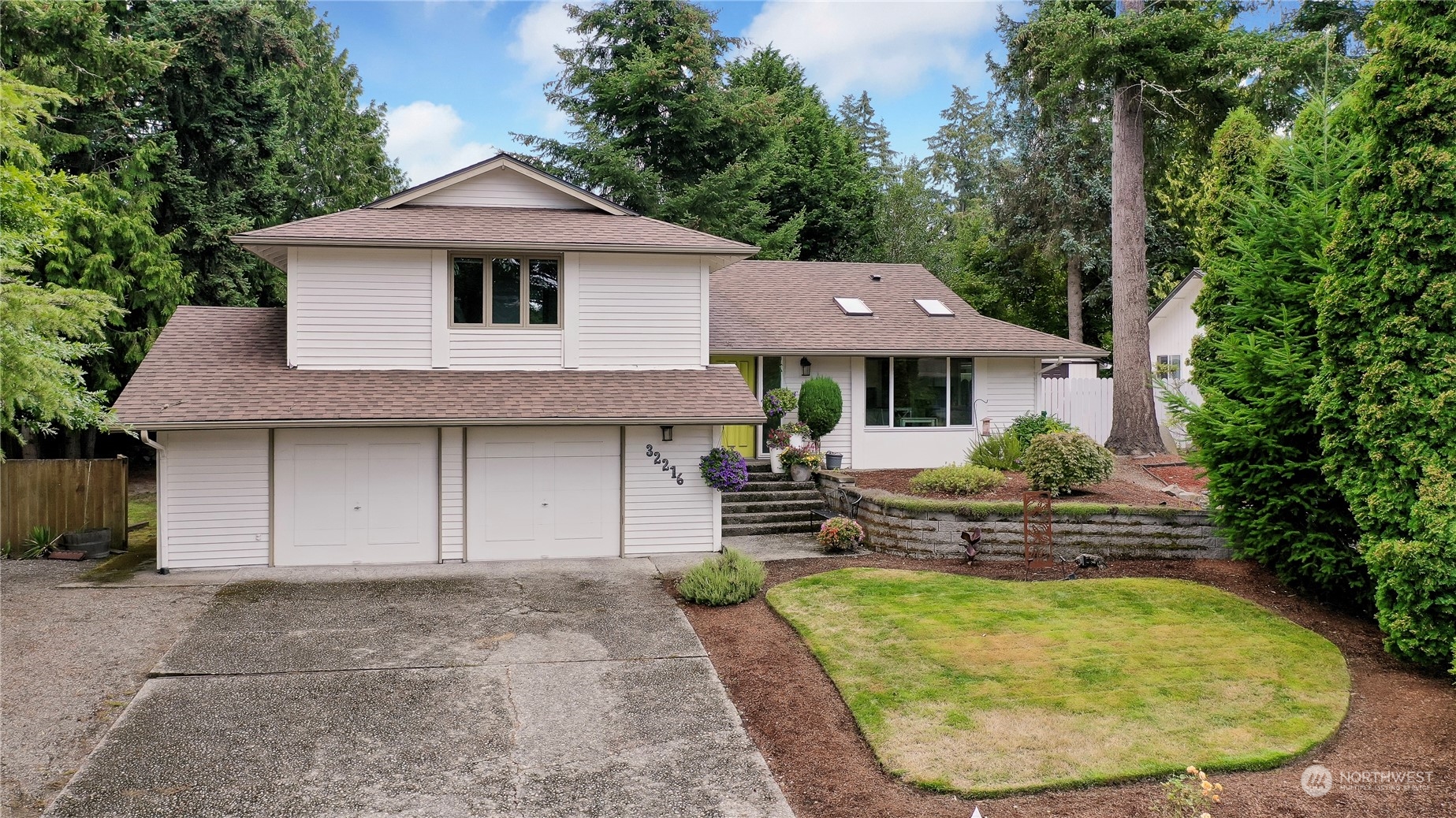 Details for 32216 40th Place Sw, Federal Way, WA 98023