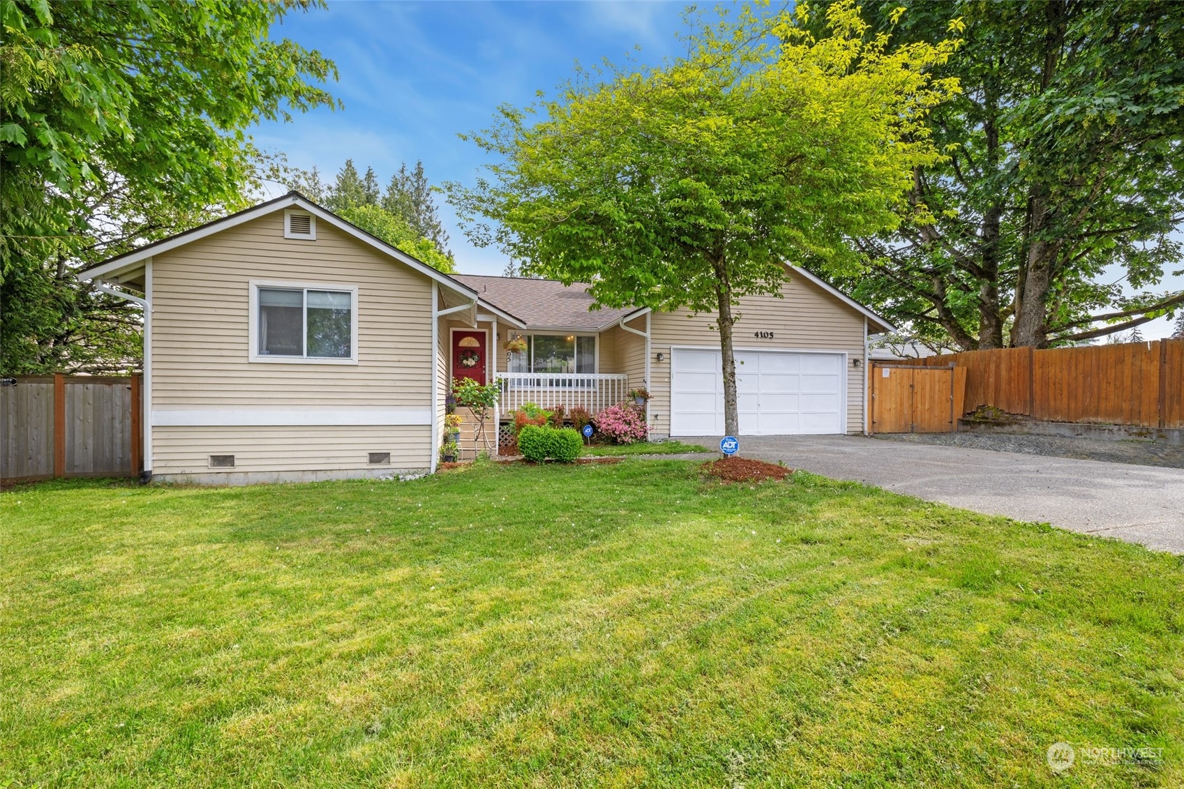 Details for 4105 Lincoln Way, Lynnwood, WA 98087