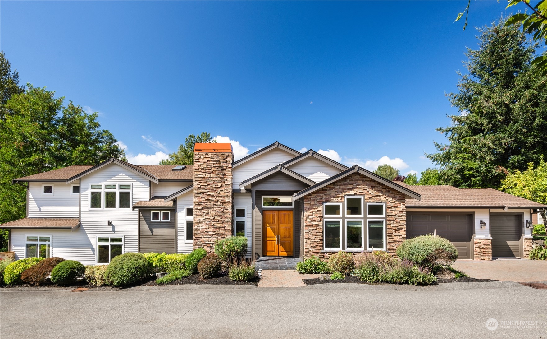 Details for 10022 110th Street, Kirkland, WA 98033