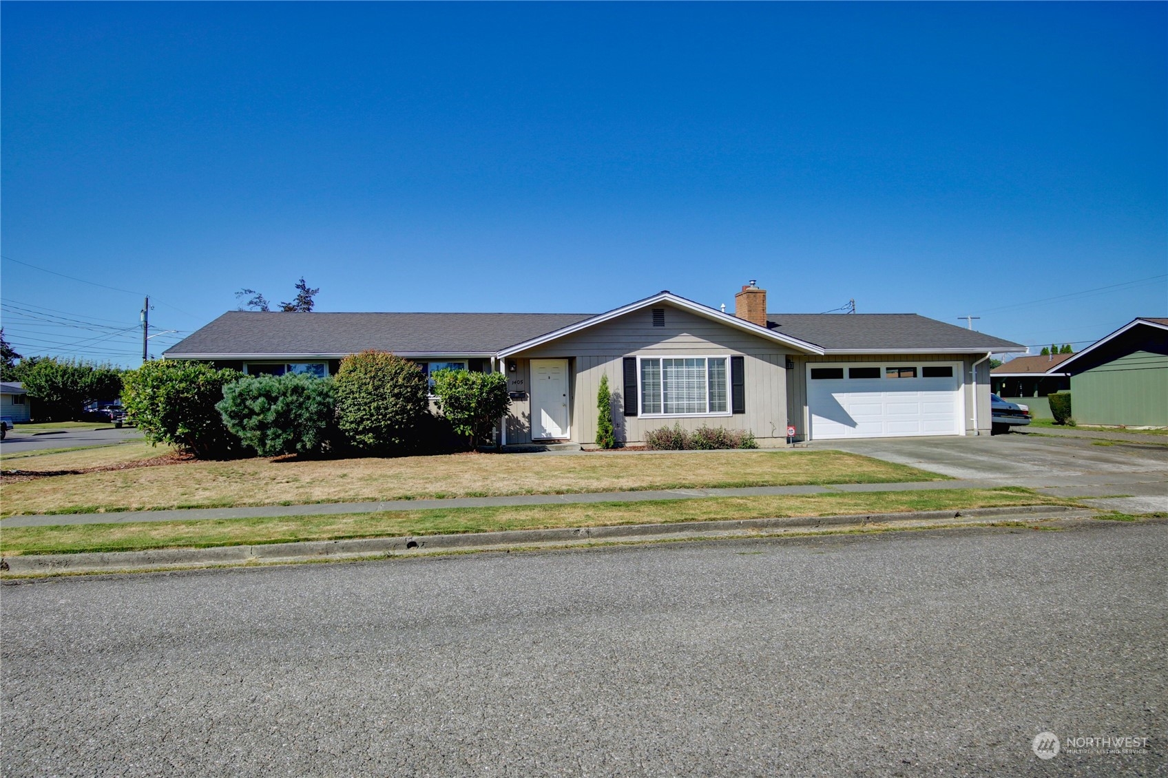 Details for 1405 Hillcrest Parkway, Mount Vernon, WA 98274