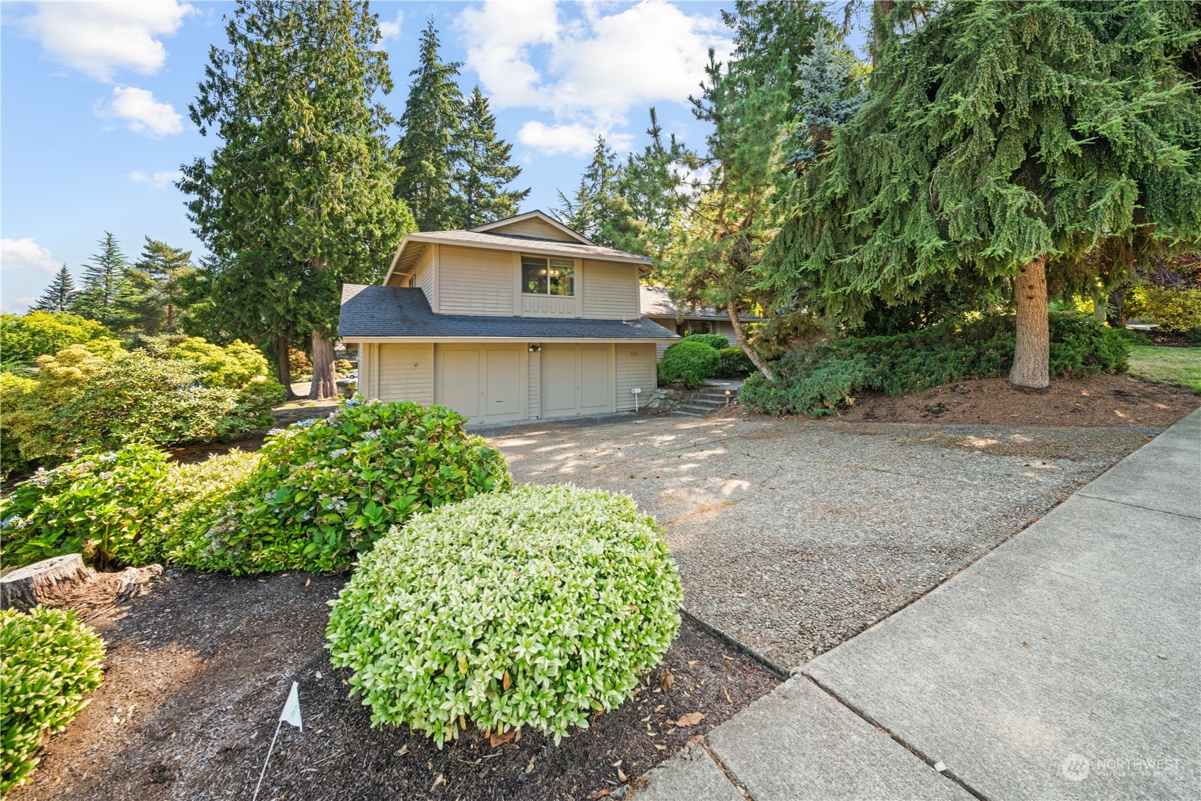 Details for 2024 186th Avenue Ne, Redmond, WA 98052