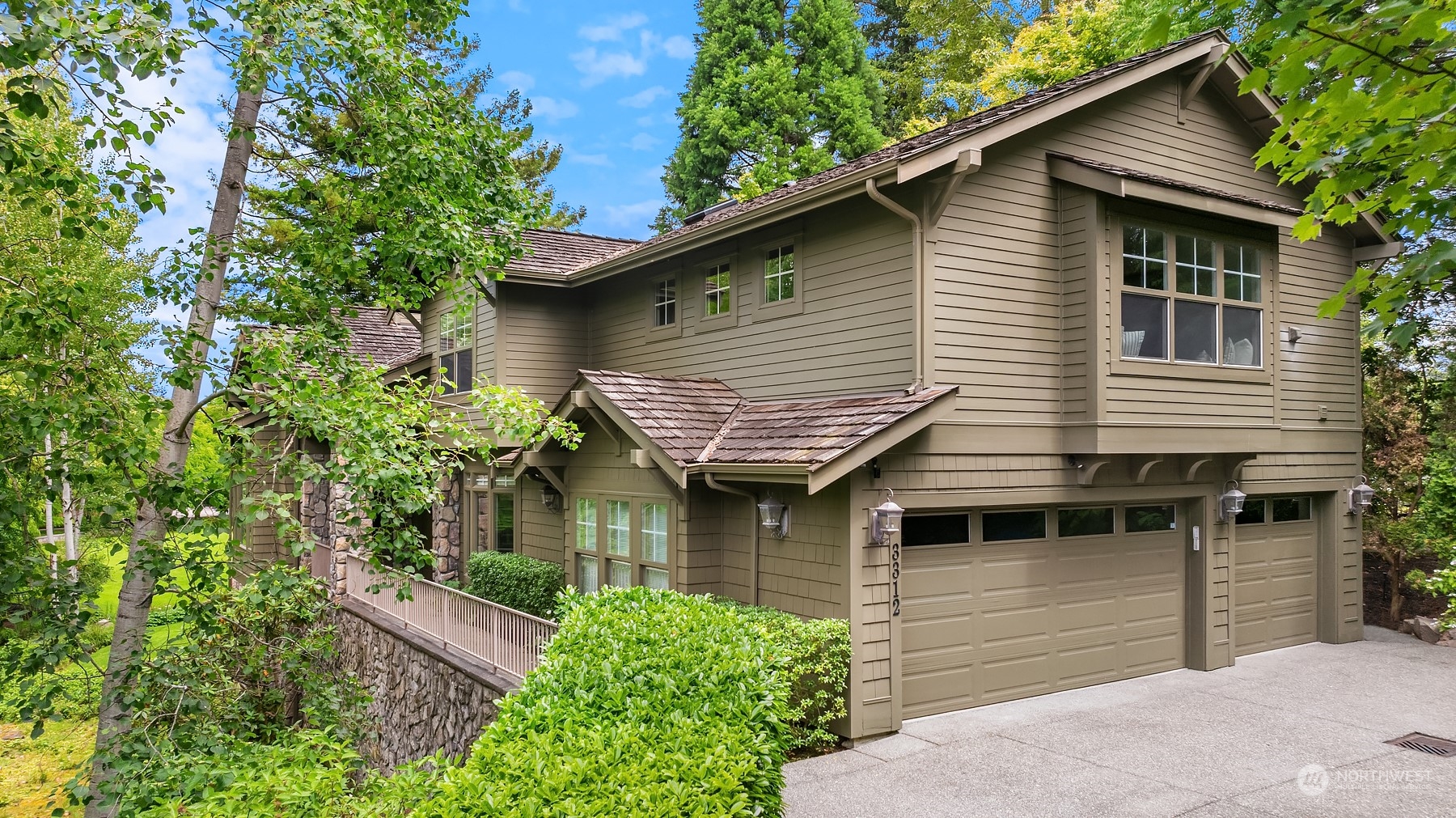 Details for 3312 94th Avenue Se, Mercer Island, WA 98040