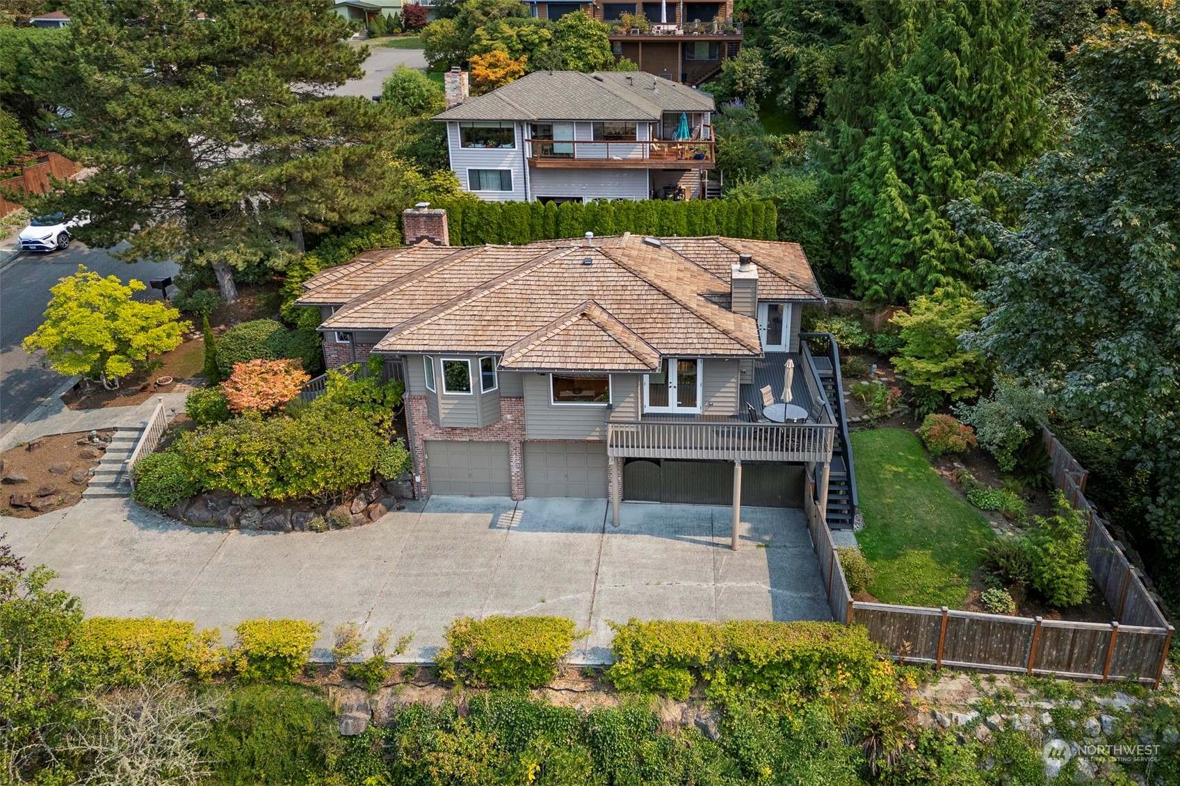 Details for 319 113th Place, Seattle, WA 98177