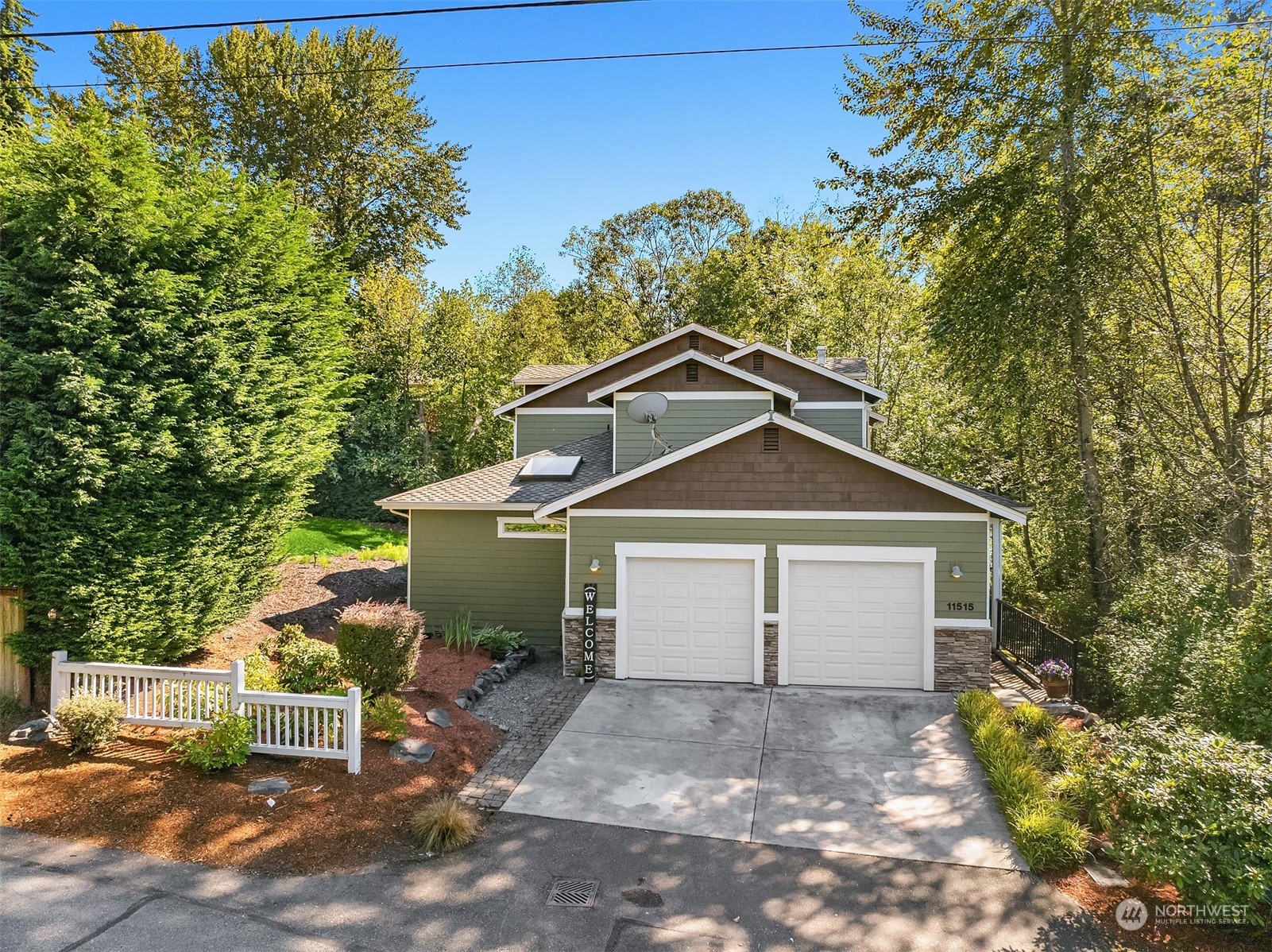 Details for 11515 76th Street, Newcastle, WA 98056