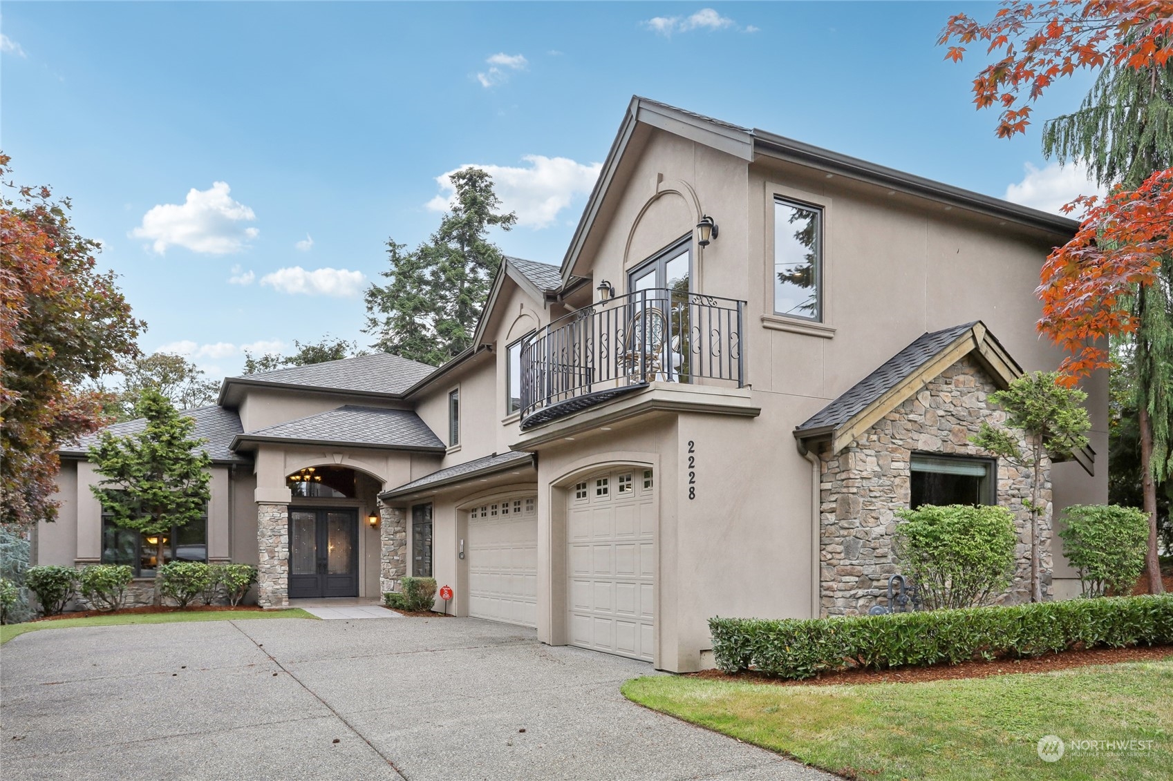 Details for 2228 78th Ave Se, Mercer Island, WA 98040