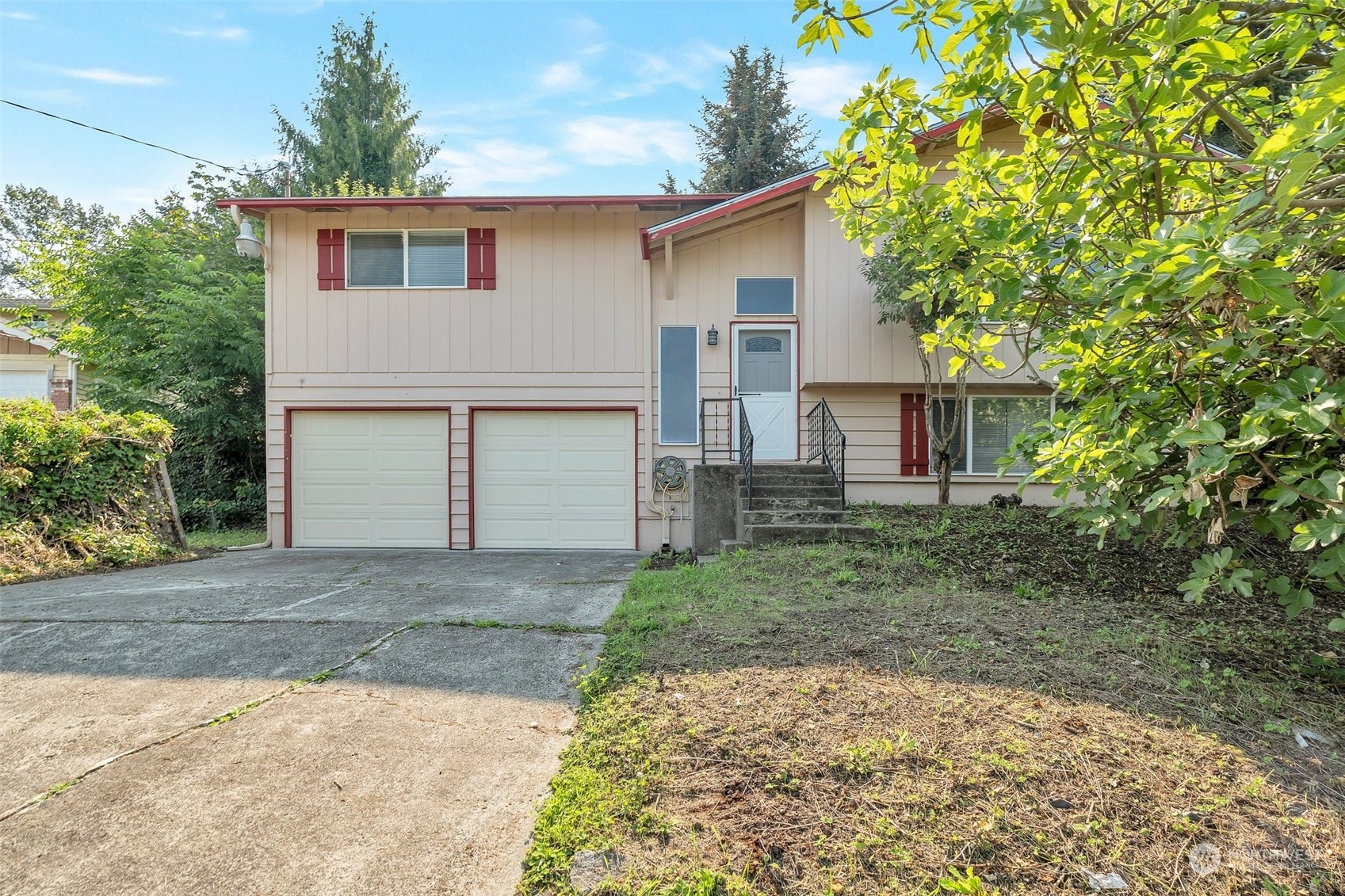 Details for 2110 14th Avenue Se, Puyallup, WA 98372