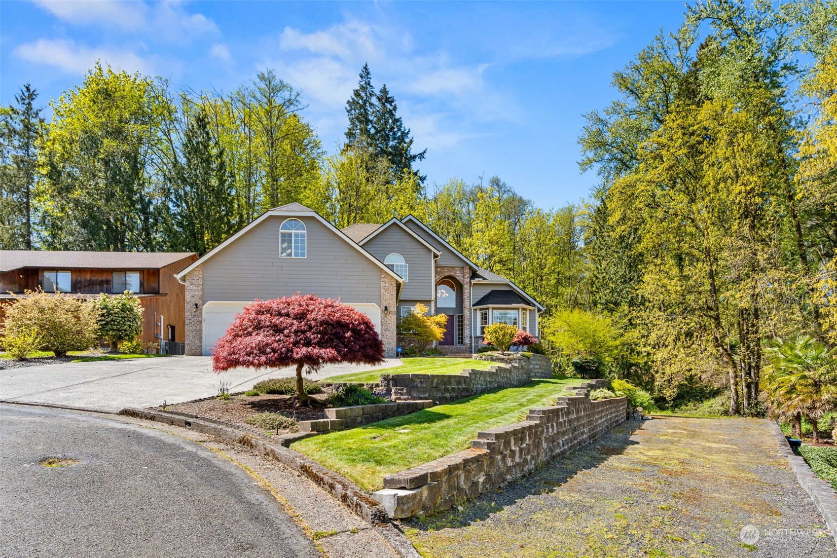 Details for 102 Inglewood Park, Longview, WA 98632