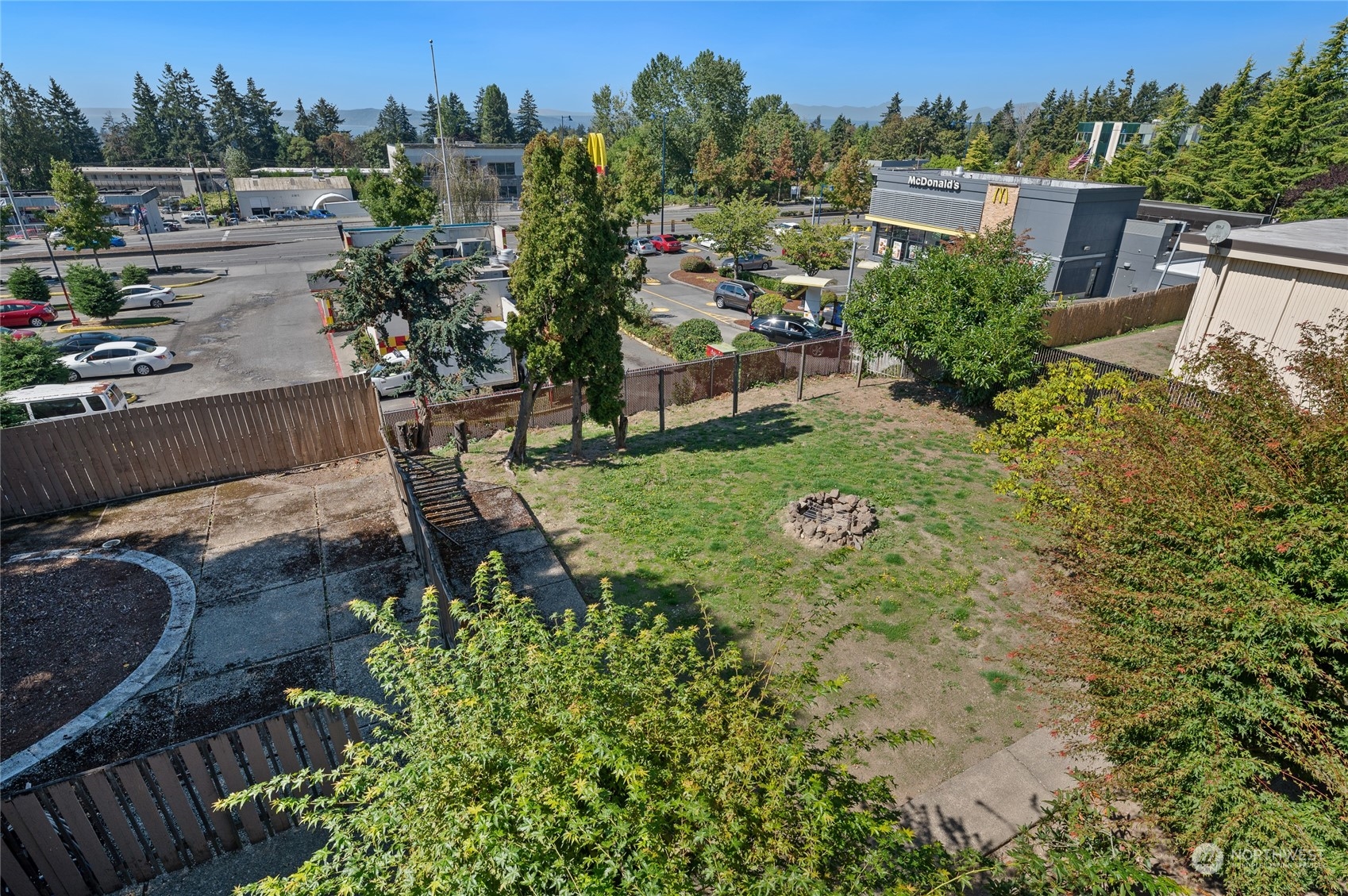 Image 6 of 26 For 22805 30th Avenue S