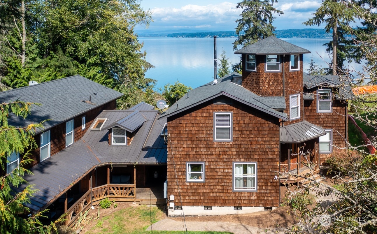 Details for 2681 East Camano Island Dr, Camano Island, WA 98282