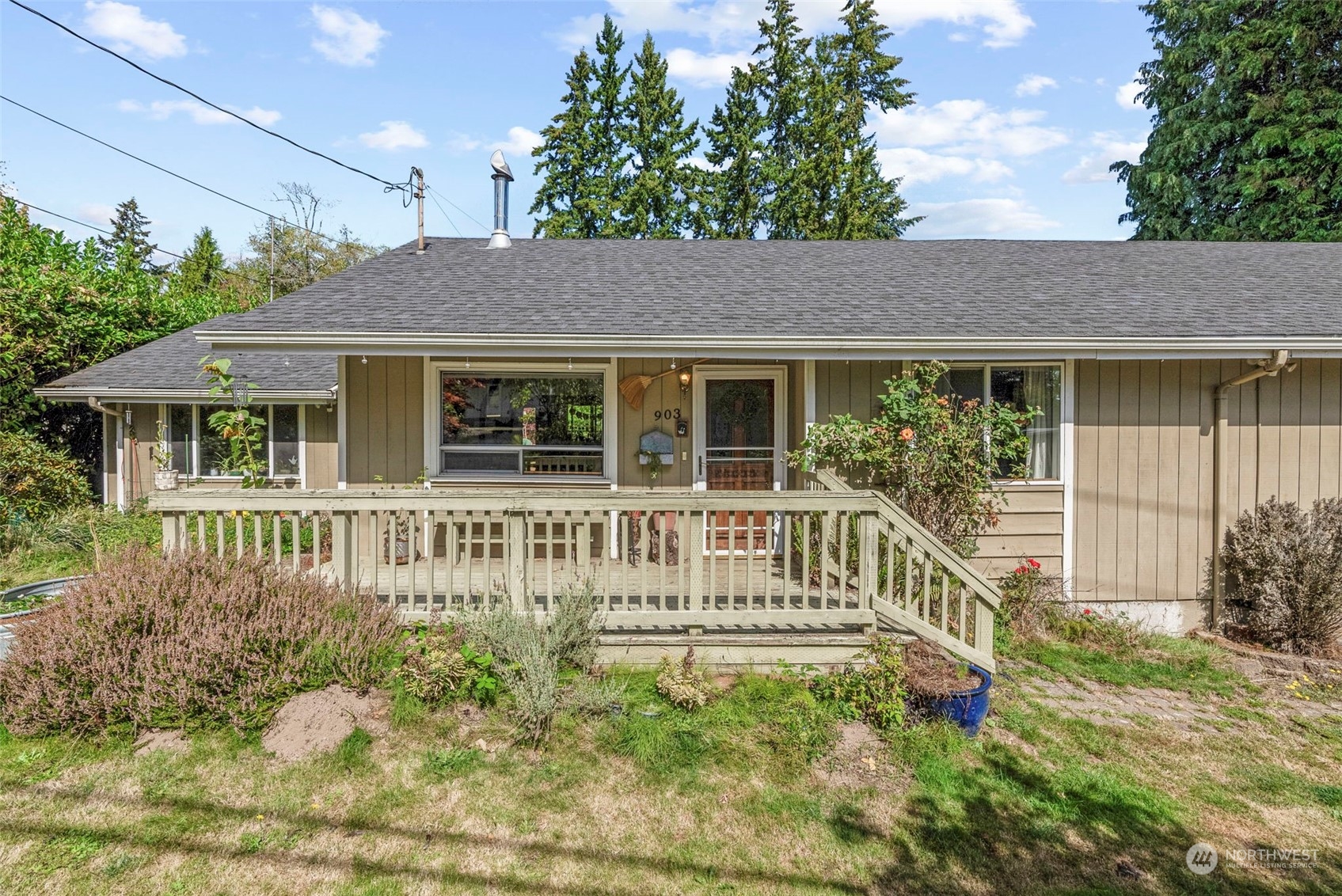 Details for 903 Nevada Drive, Longview, WA 98632