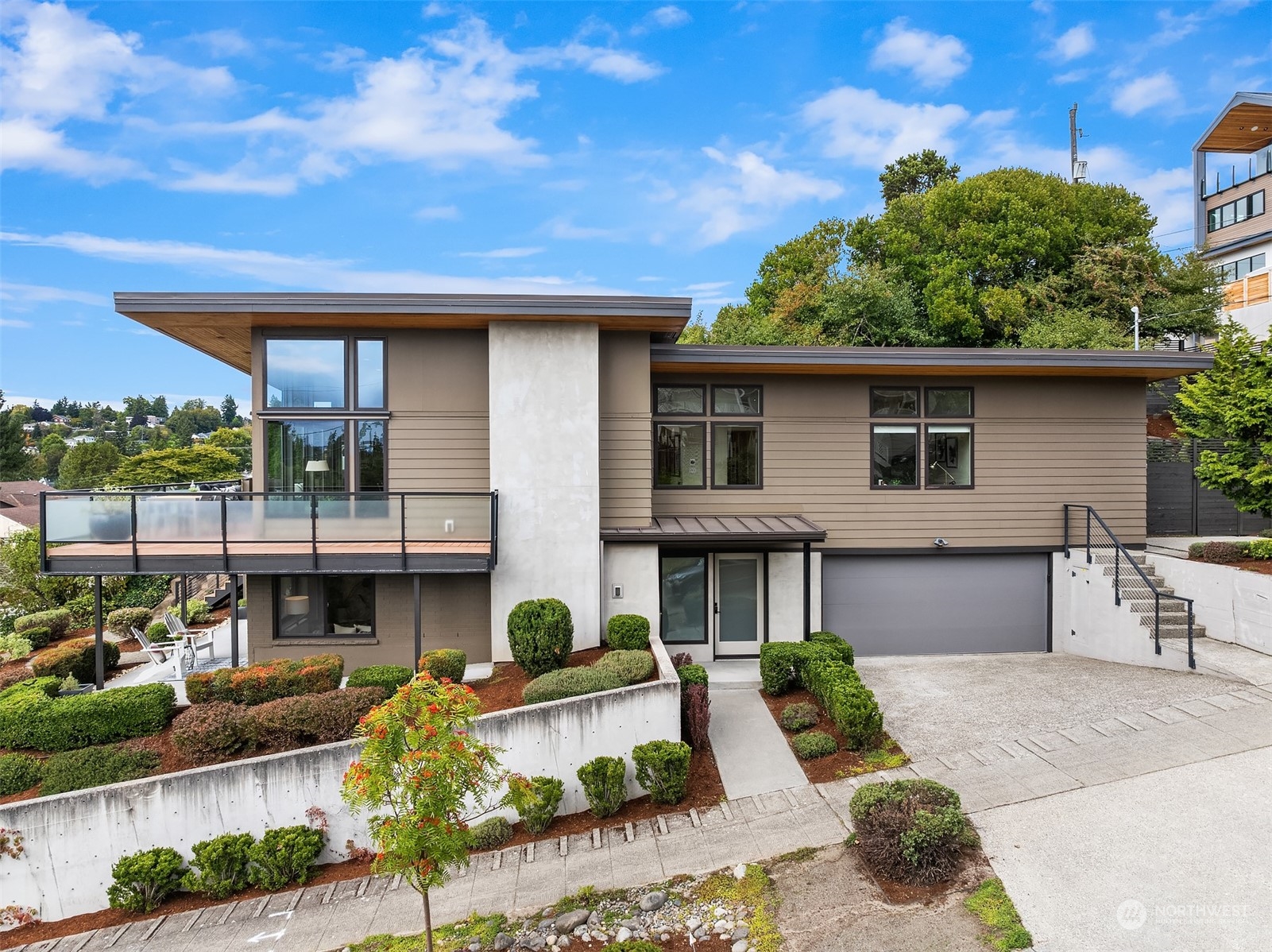 Details for 4518 Edmunds Street, Seattle, WA 98116