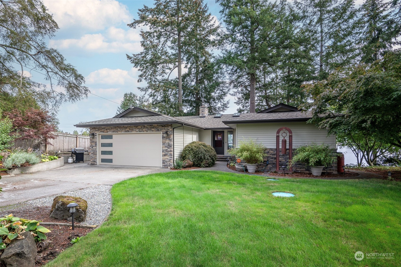 Details for 16925 Spanaway Loop Road S, Spanaway, WA 98387