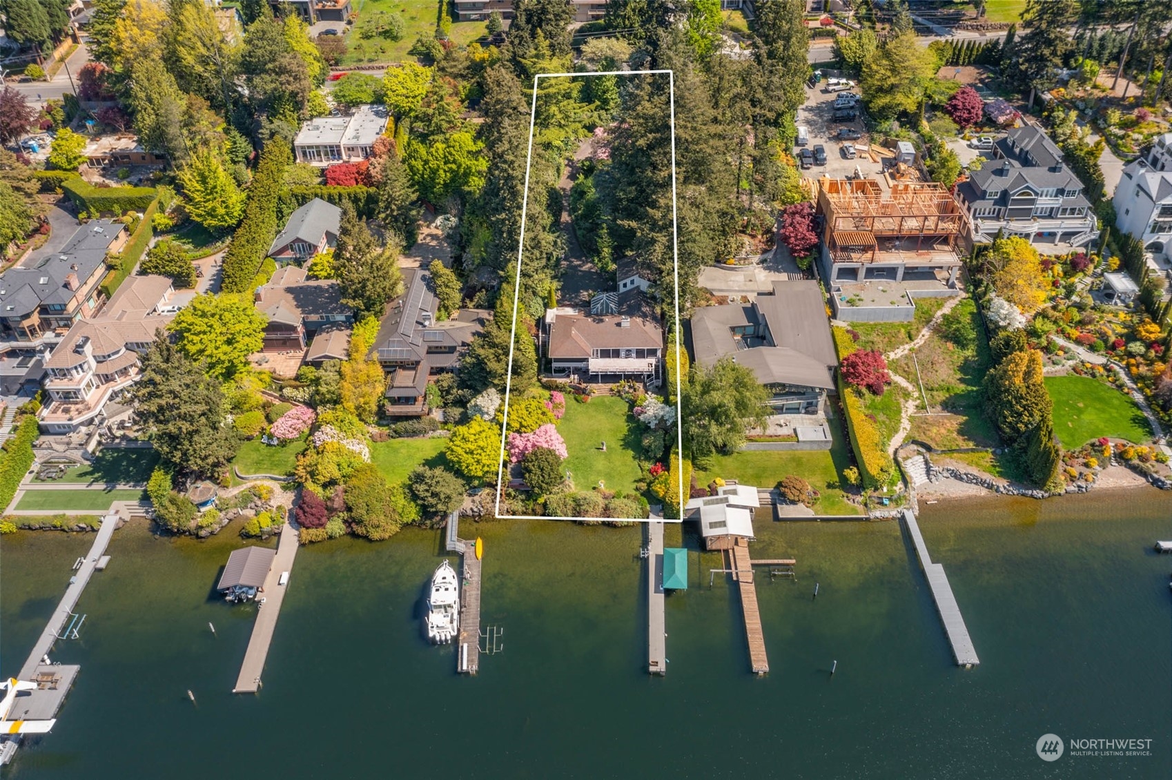 Details for 9525 Lake Washington Boulevard Ne, Bellevue, WA 98004