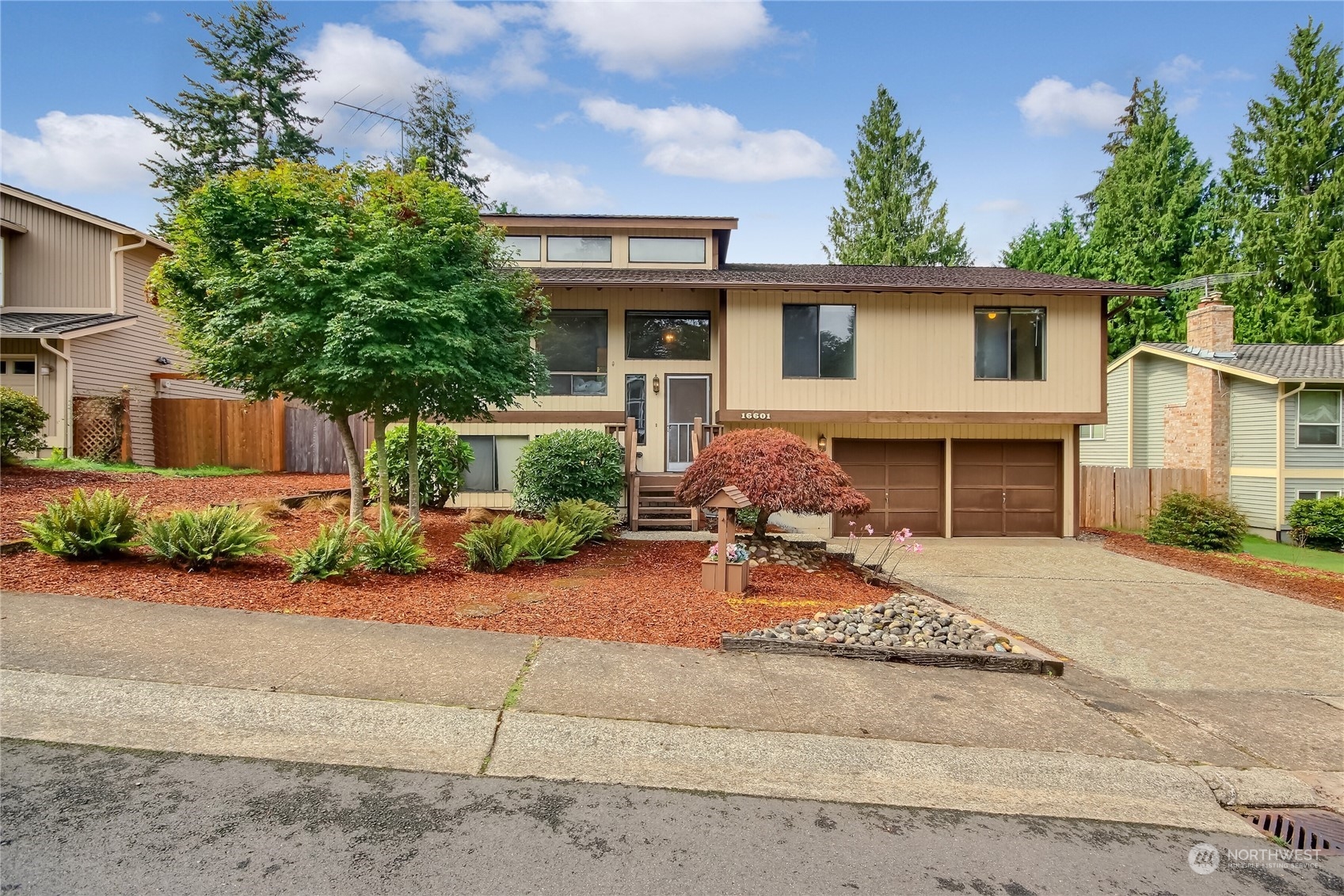 Details for 16601 163rd Place Se, Renton, WA 98058