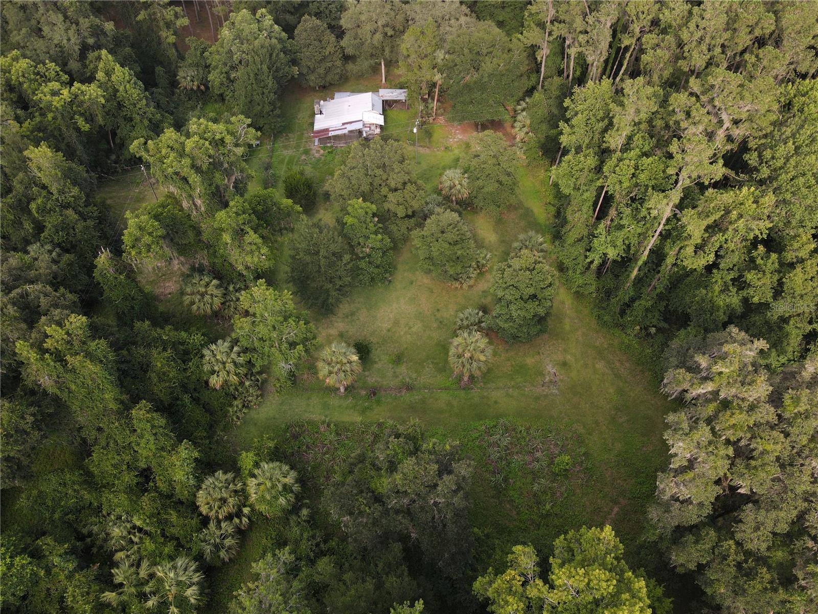 Image 16 of 44 For 15208 Williston Rd