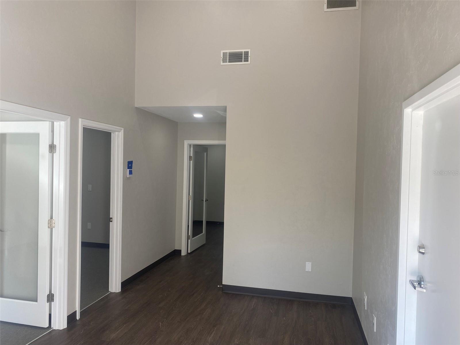 Image 4 of 9 For 4609 6th Street B4
