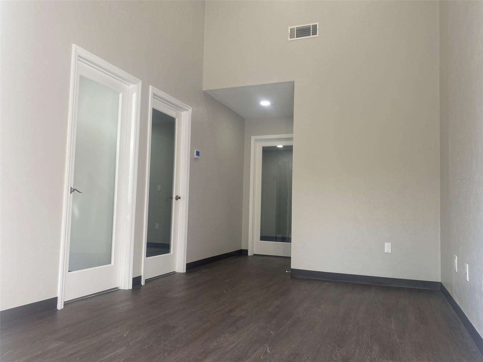 Image 7 of 9 For 4609 6th Street B4