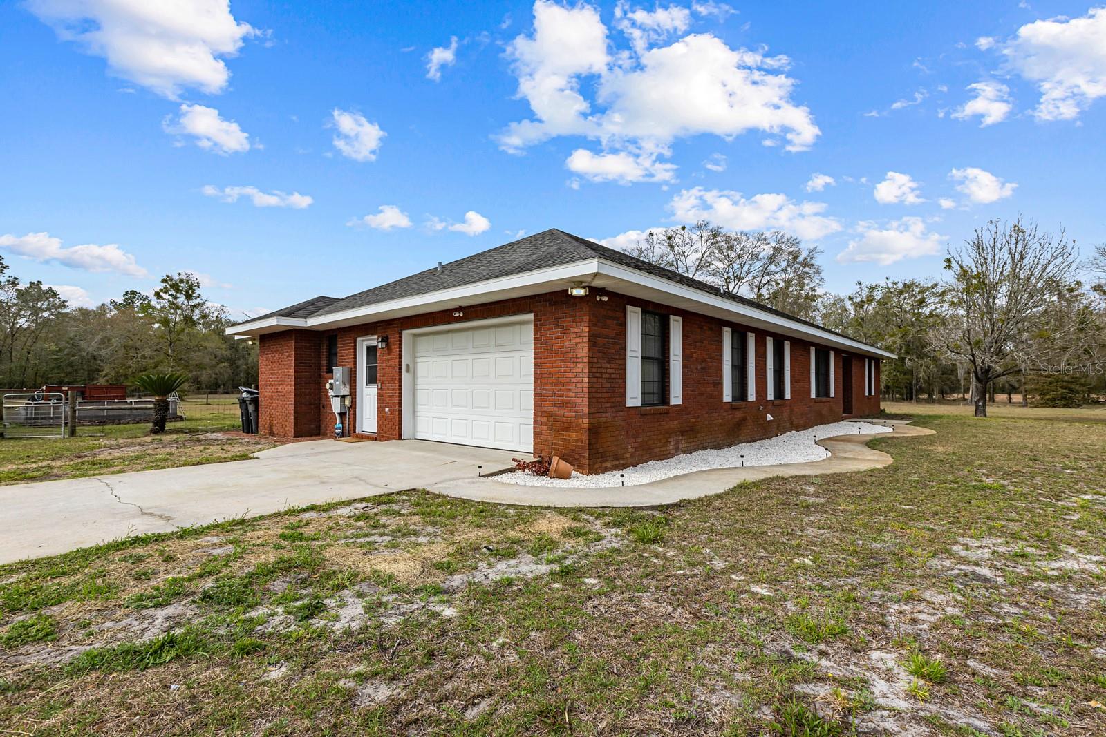 Listing photo id 38 for 12750 County Road 339