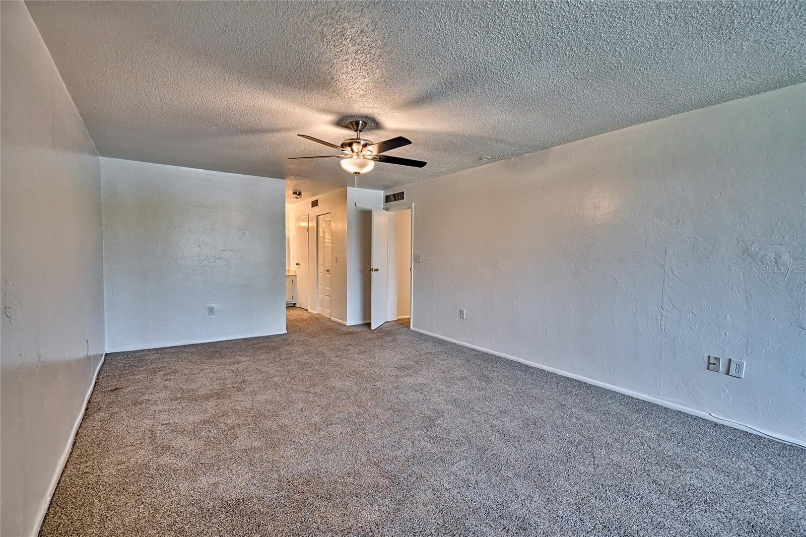 Image 11 of 24 For 707 75th Street 103