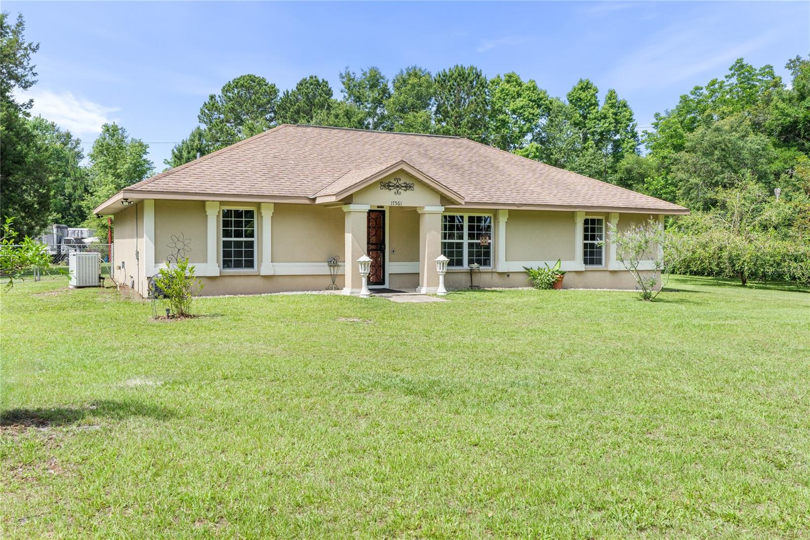 Details for 17561 Archer Road, ARCHER, FL 32618