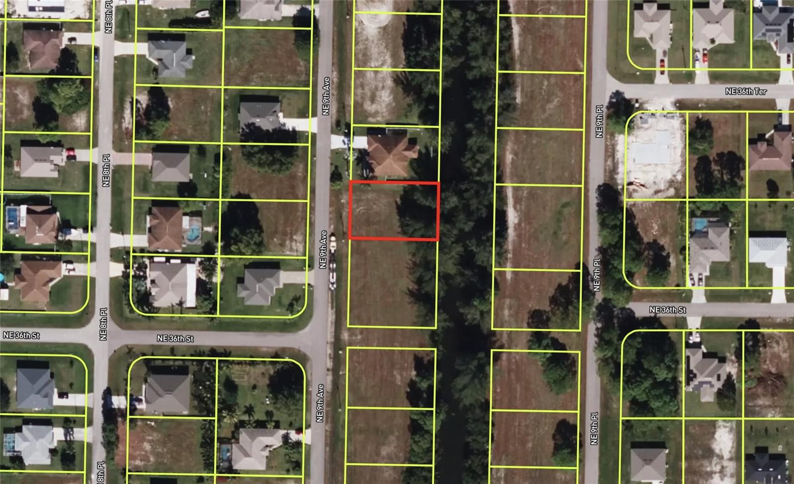 Image 3 of 5 For 3607 9th Avenue