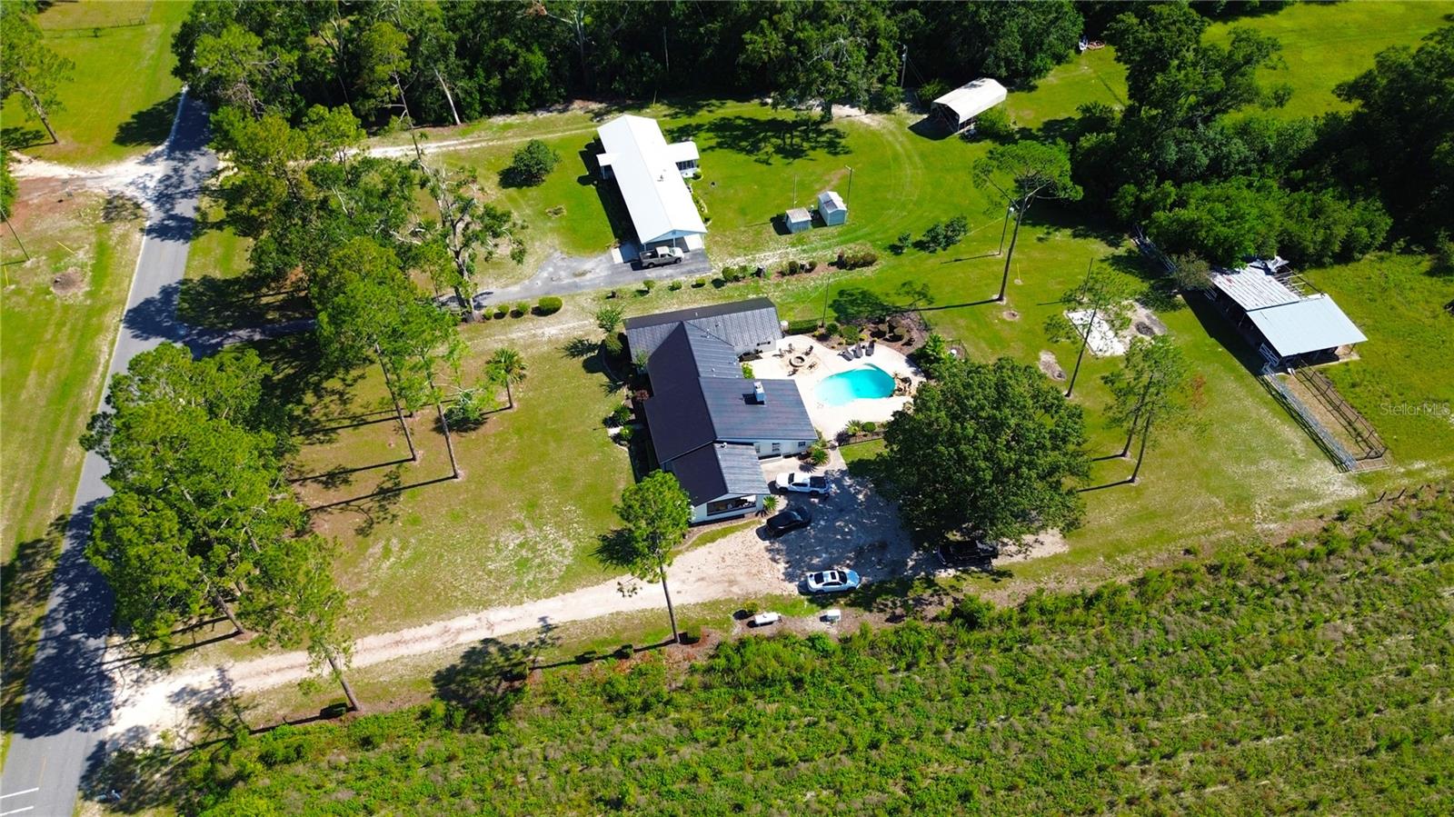 Image 10 of 43 For 2269 County Road 400