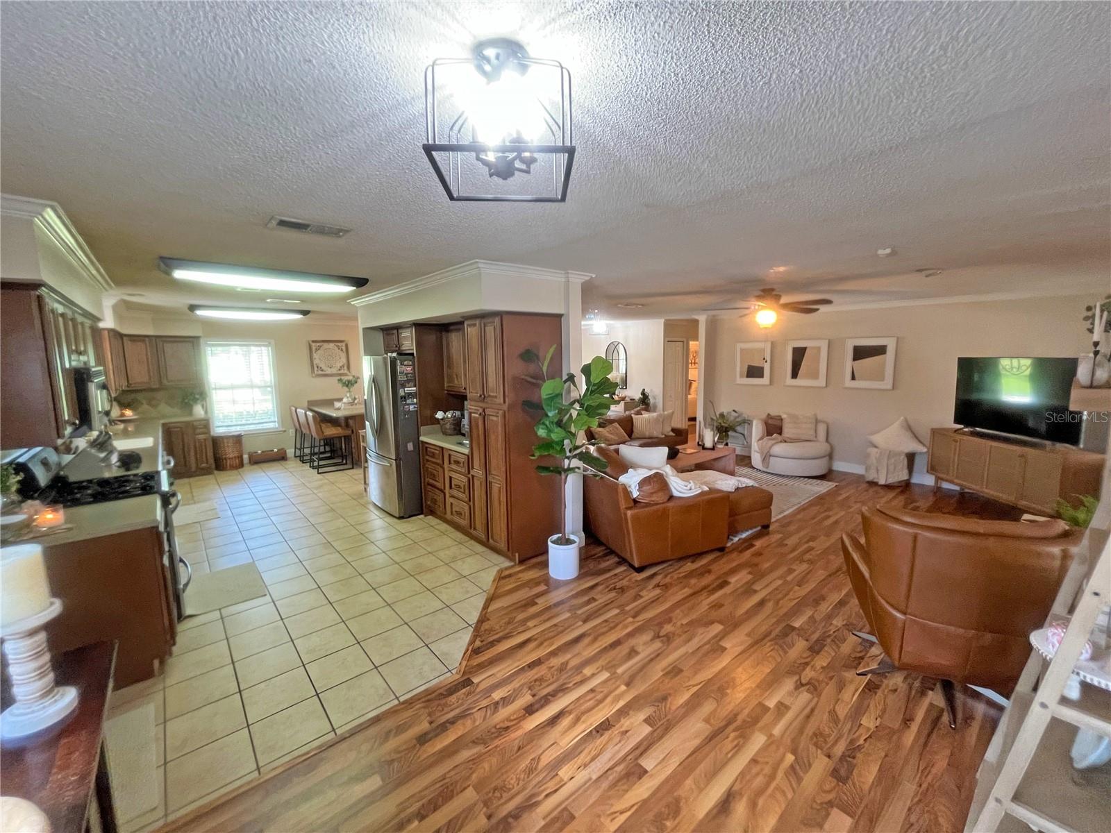 Image 15 of 43 For 2269 County Road 400