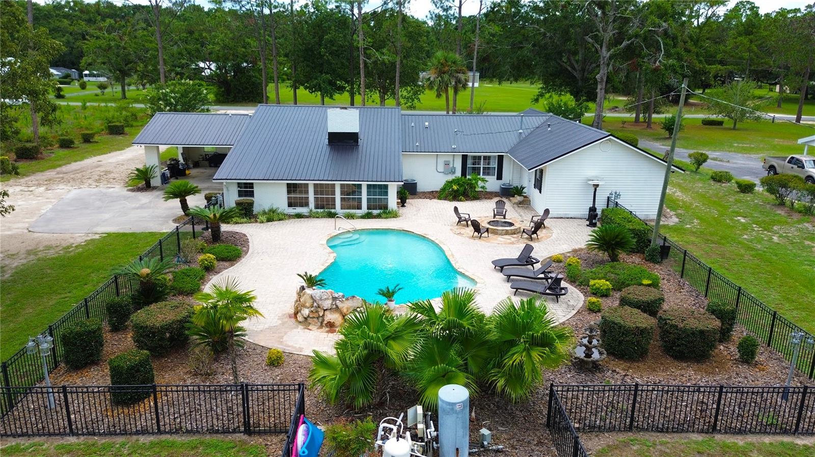 Image 4 of 43 For 2269 County Road 400