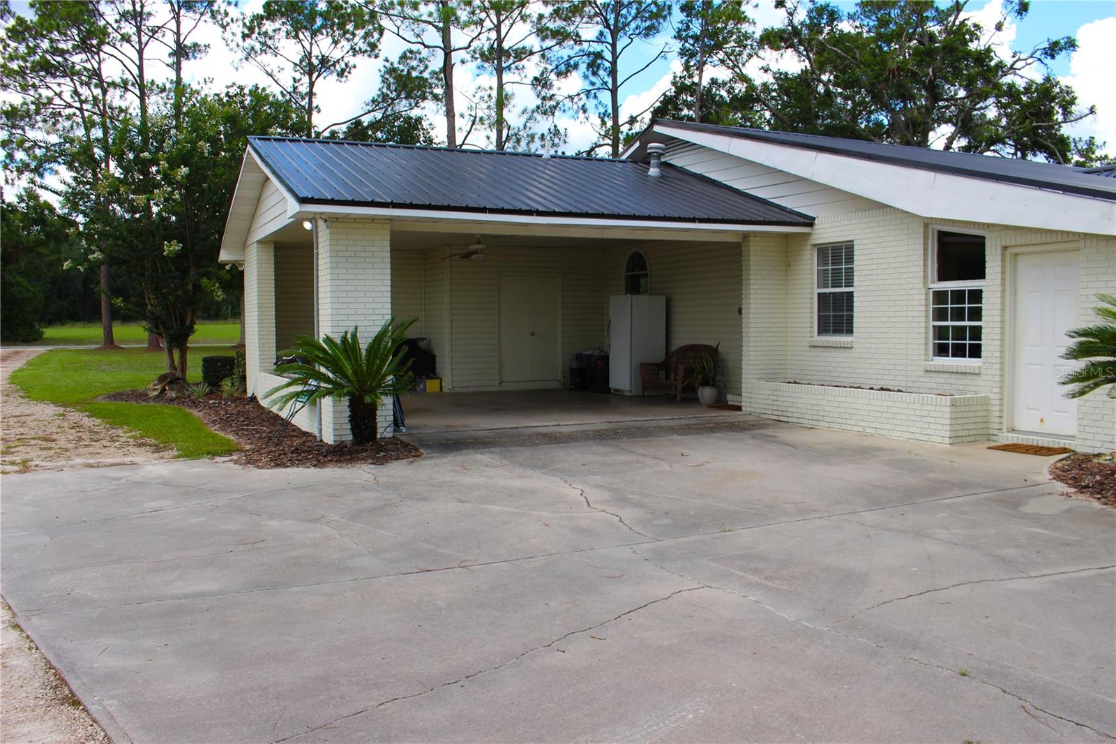 Image 9 of 43 For 2269 County Road 400