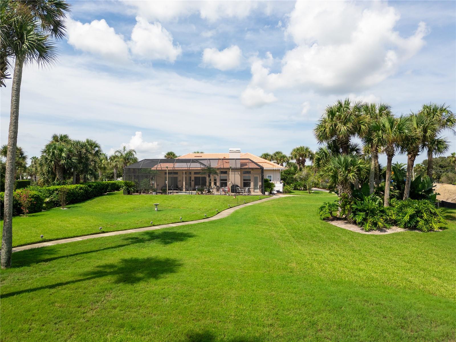 Image 17 of 66 For 73 Island Estates Parkway