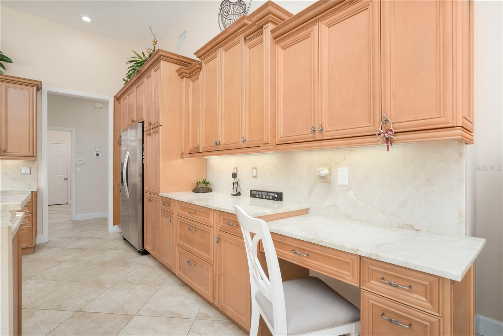 Image 37 of 66 For 73 Island Estates Parkway