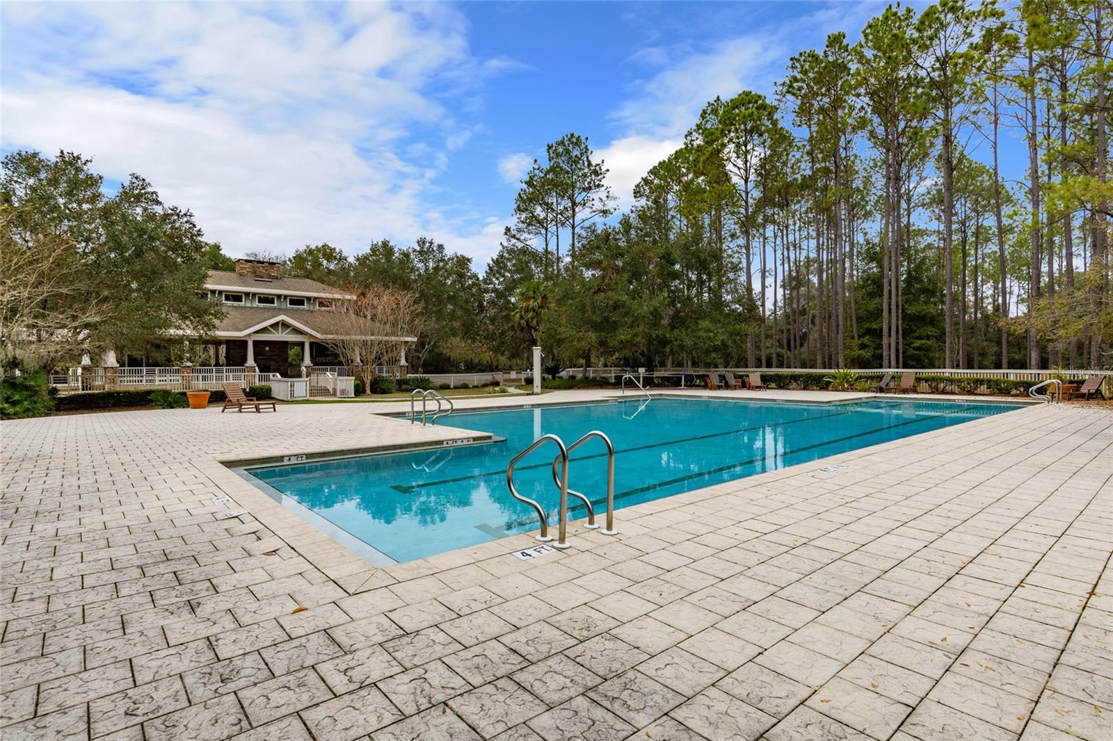 Image 7 of 15 For 19083 21st Place