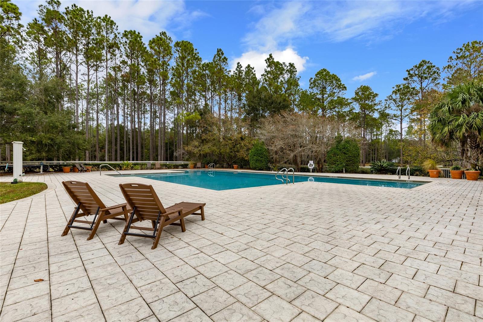 Image 8 of 15 For 19083 21st Place