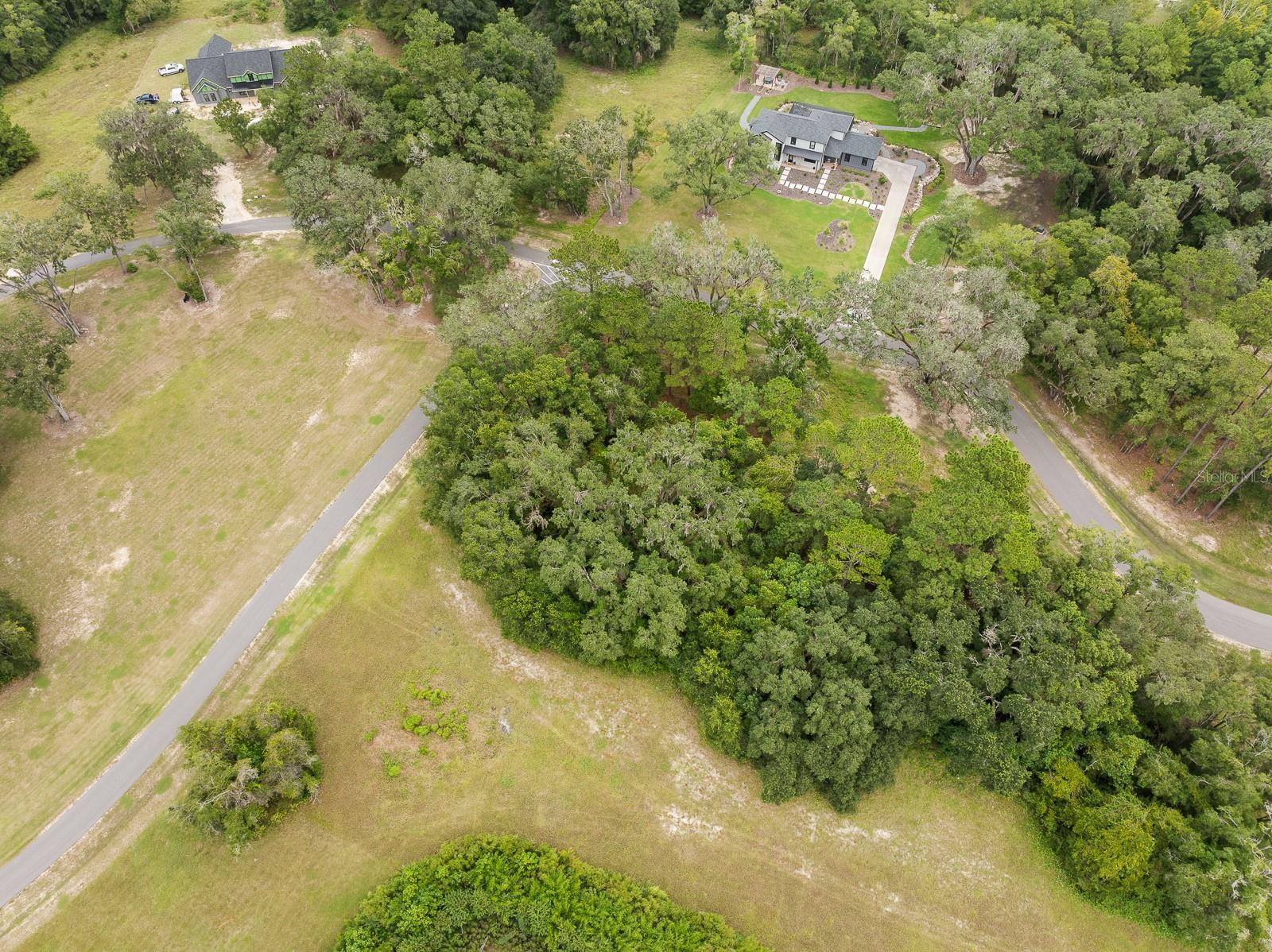 Image 11 of 14 For 17287 11 Court