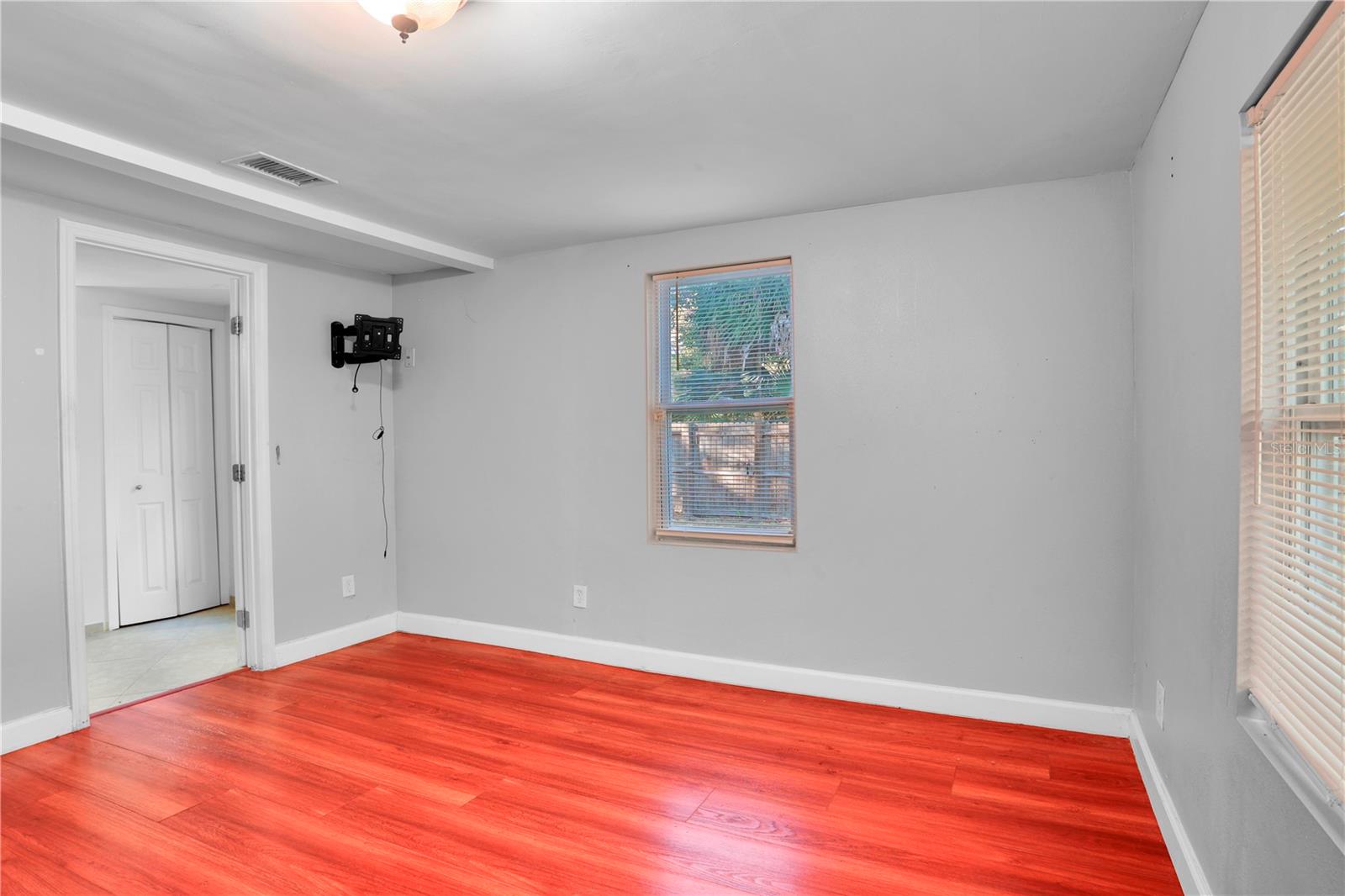 Image 17 of 17 For 1540 4th Avenue